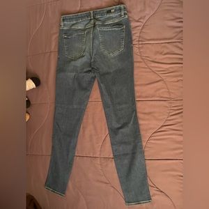 Brand KUT from kloth